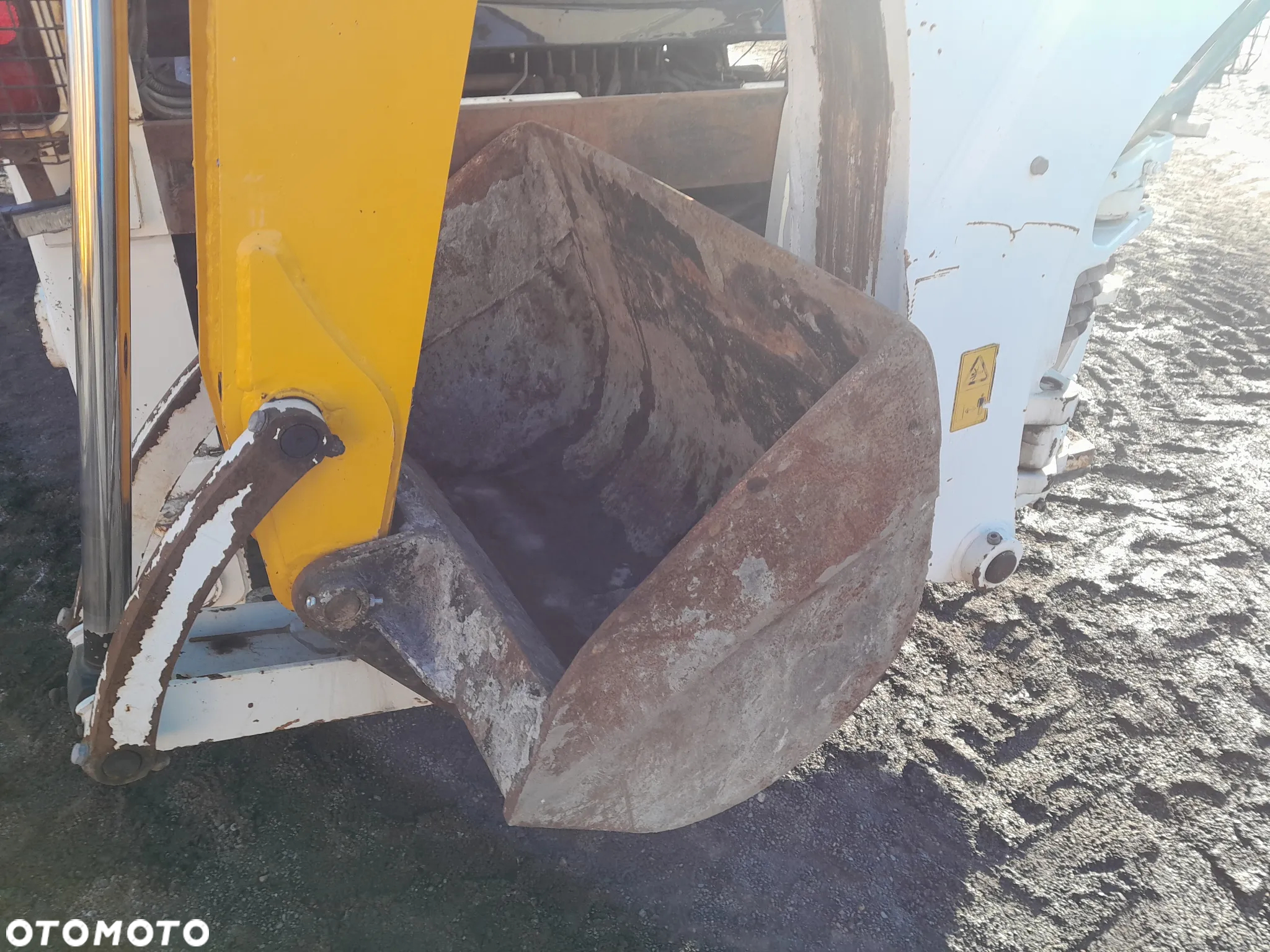 JCB 2CX - 10