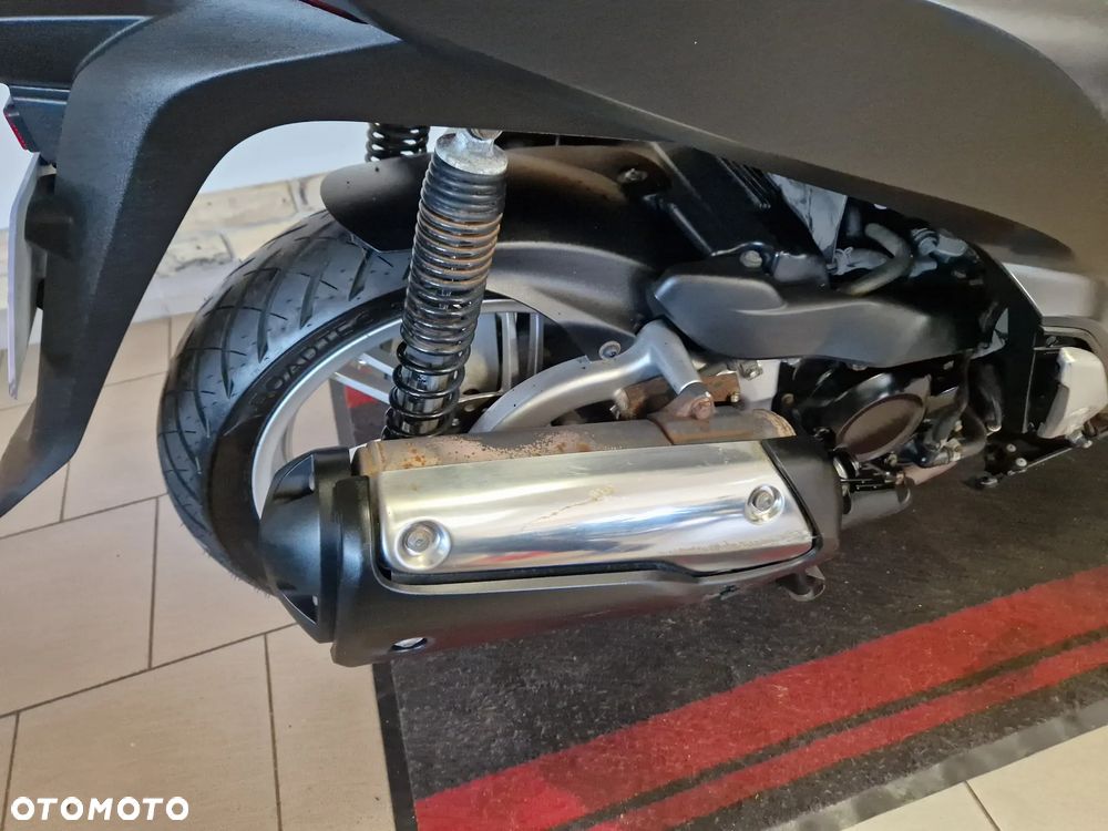 Honda SH - 11