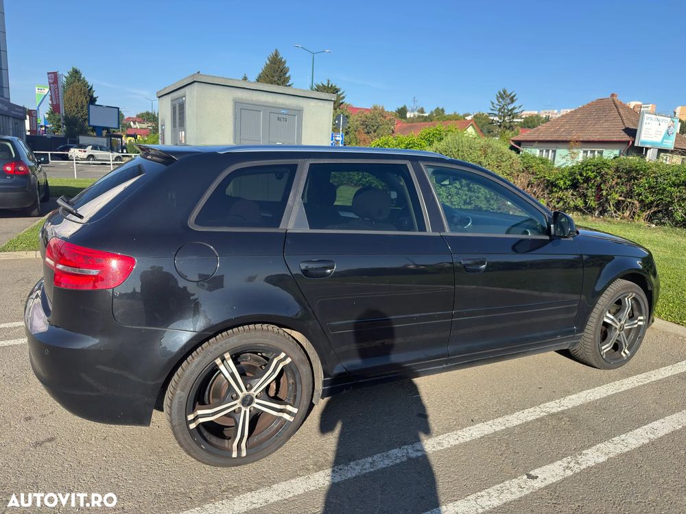 Audi A3 Sportback 2.0 TDI Ambiente - 3