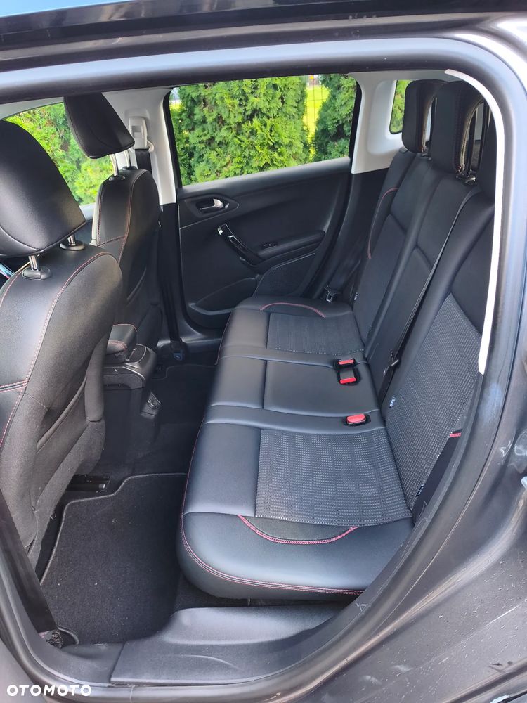 Peugeot 2008 - 15