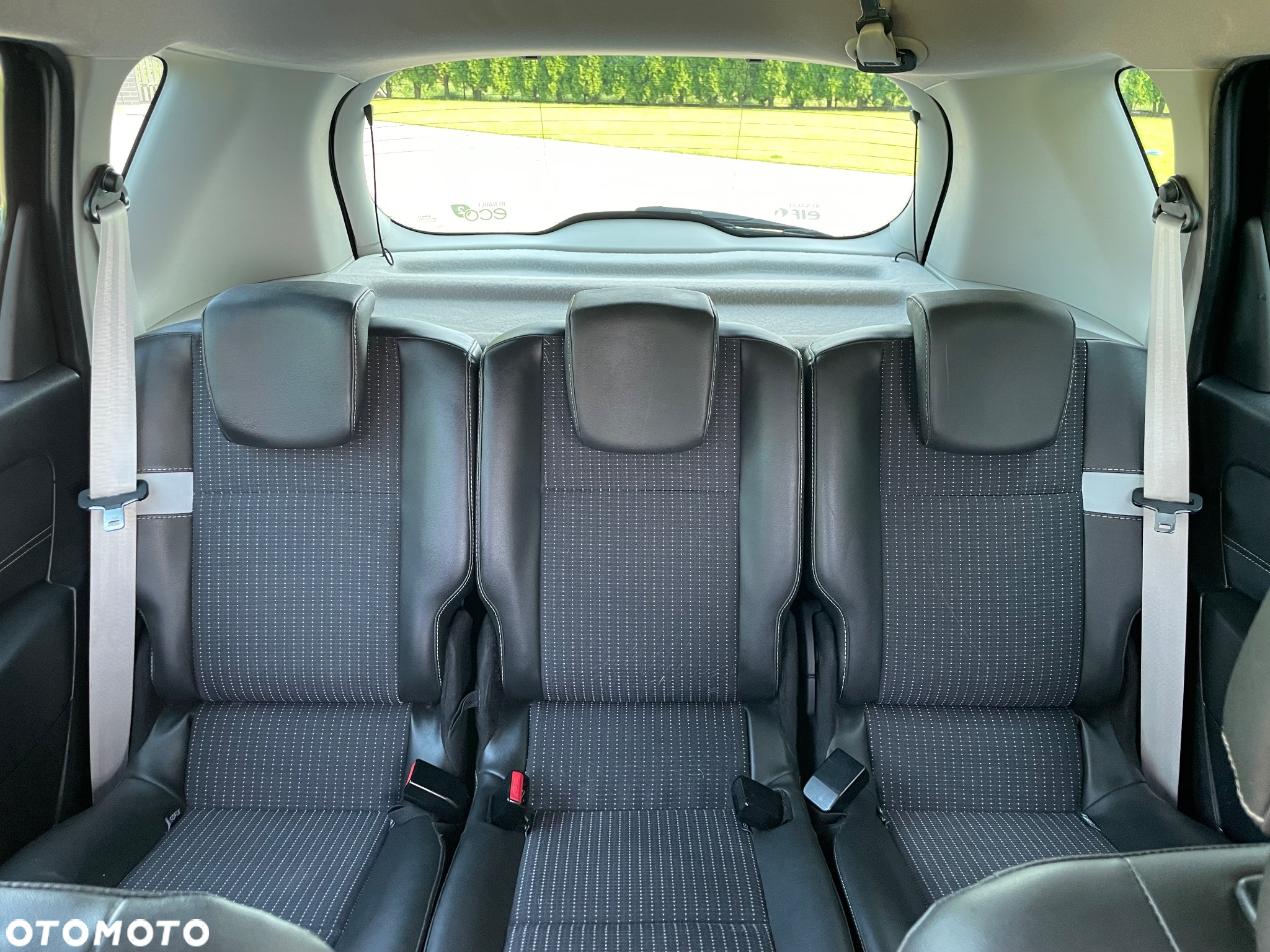 Renault Scenic dCi 110 Xmod Paris - 17