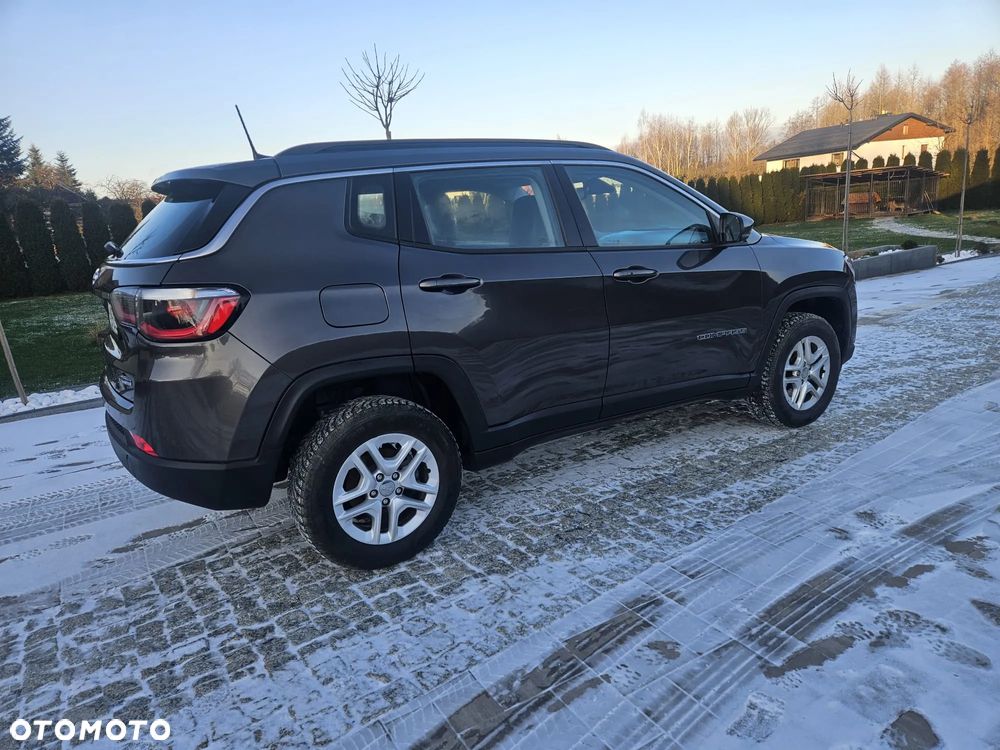 Jeep Compass 2.0 MultiJet Active Drive Longitude - 17