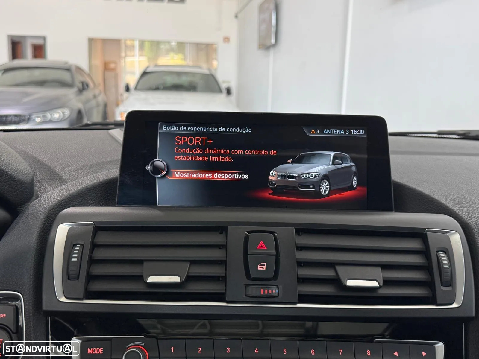 BMW 120 i Pack M Auto - 42