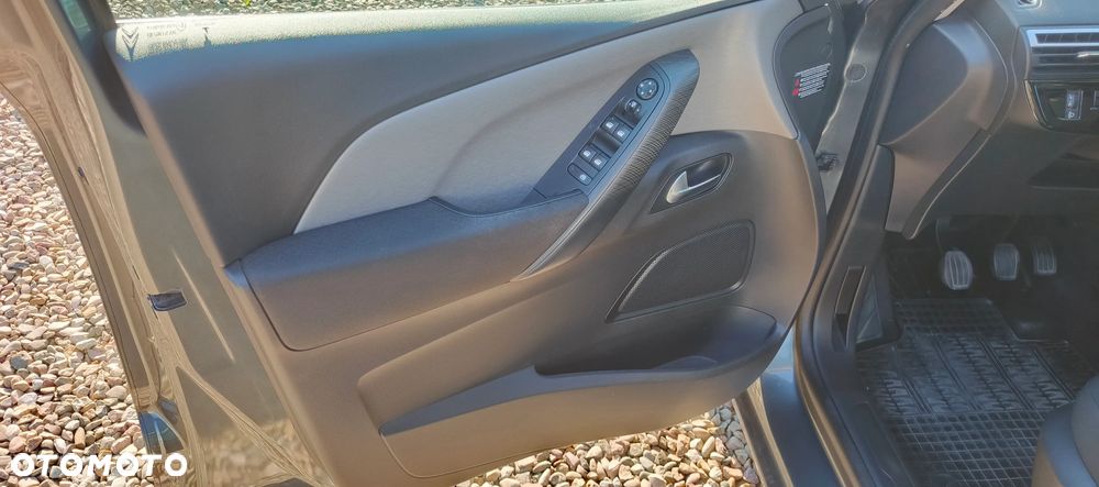 Citroën C4 Picasso BlueHDi 120 Exclusive - 16