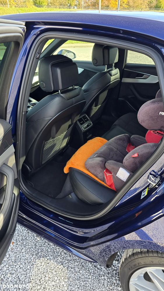 Audi A4 Limousine - 18