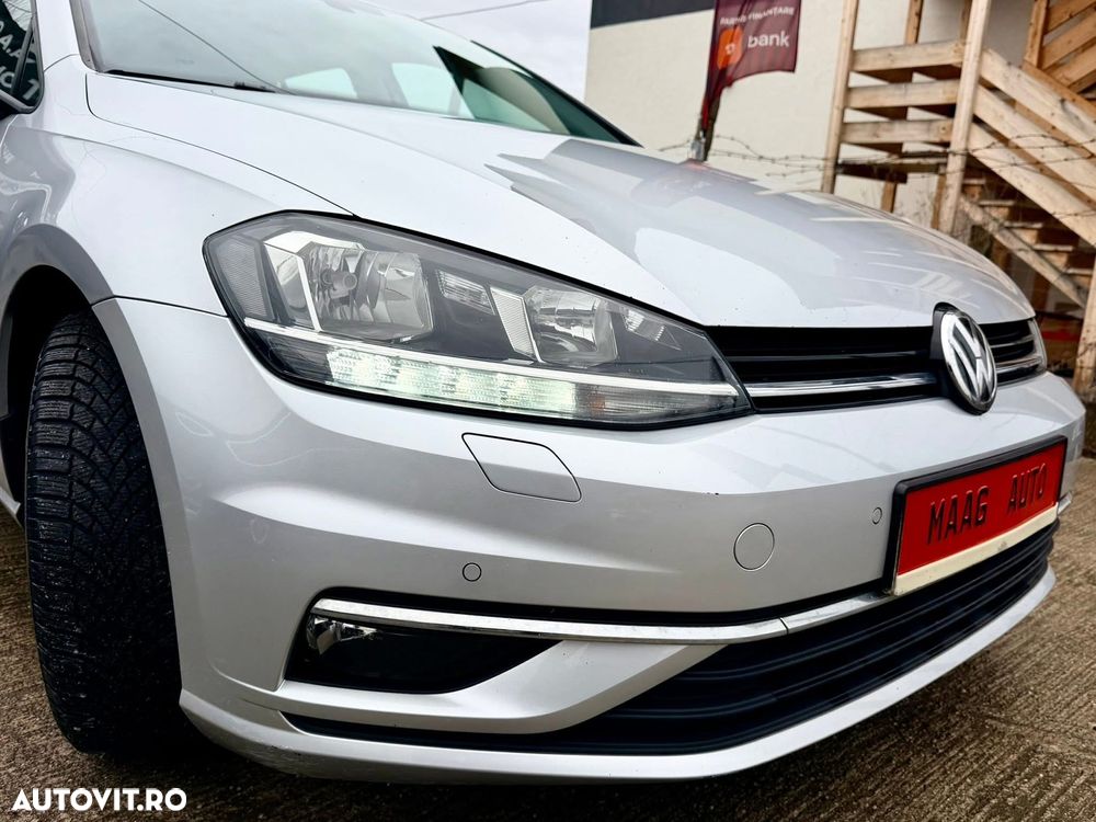 Volkswagen Golf 1.6 TDI Comfortline - 32