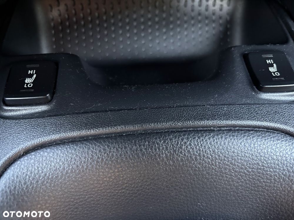 Toyota Corolla 1.8 Hybrid Comfort - 15