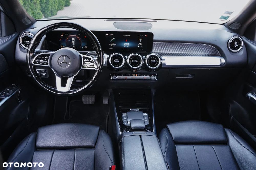 Mercedes-Benz GLB 200 d 8G-DCT Progressive - 17