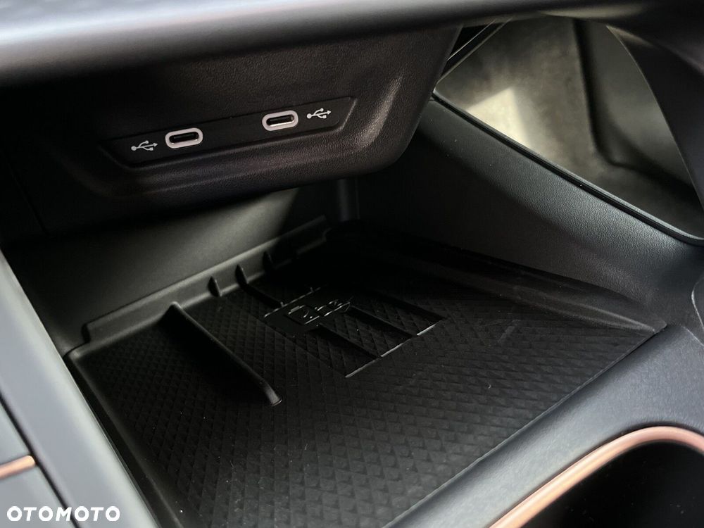 Cupra Terramar 1.5 eTSI mHEV DSG - 33