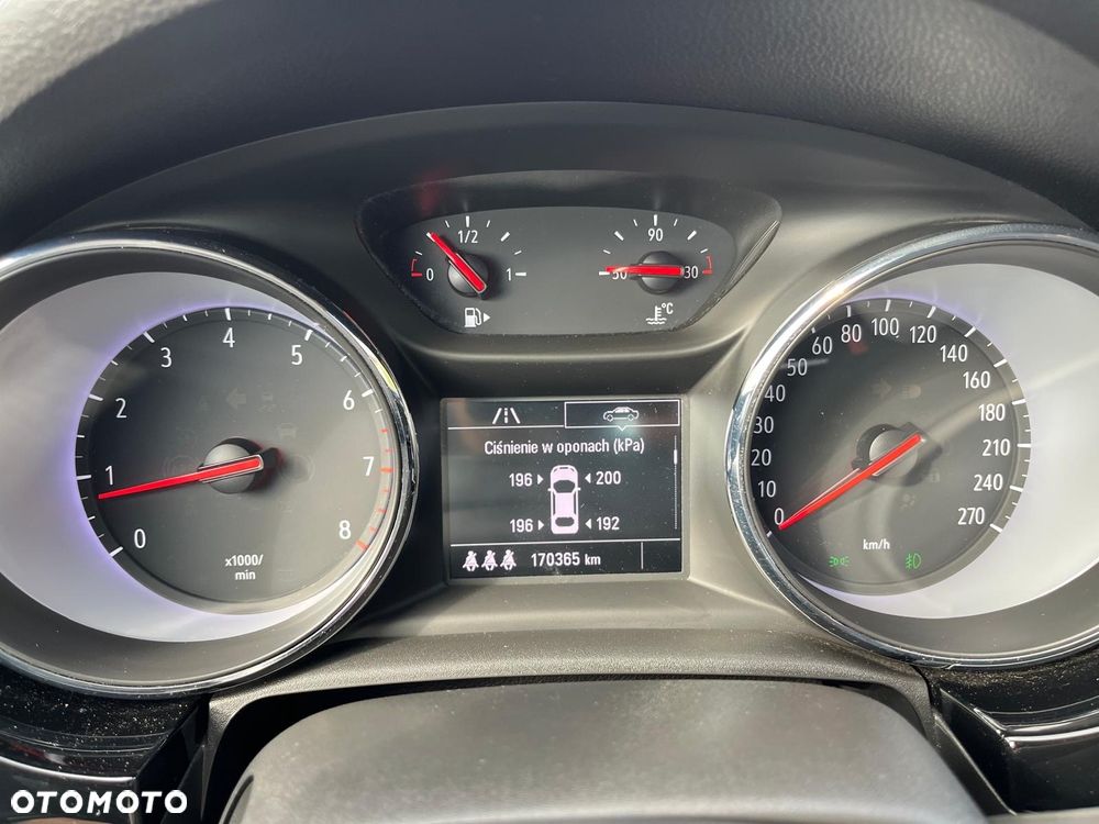 Opel Astra 1.4 Turbo Dynamic - 32