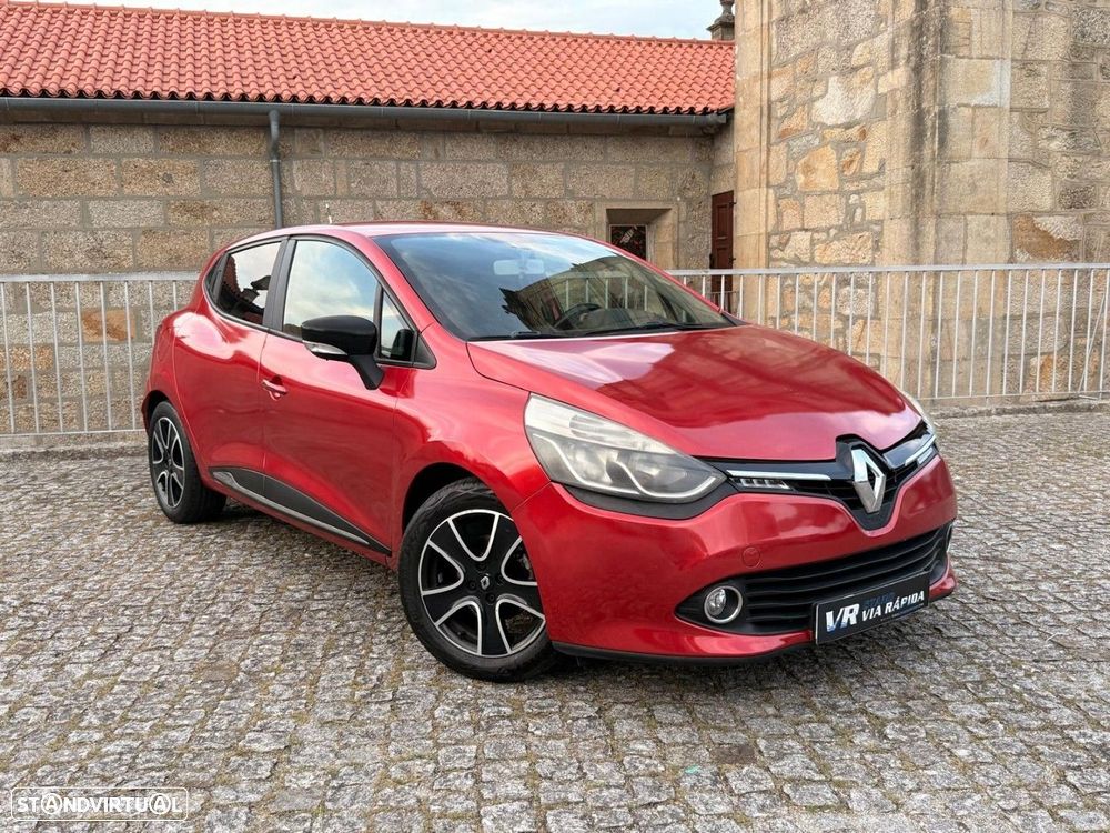 Renault Clio 1.5 dCi Dynamique S - 4