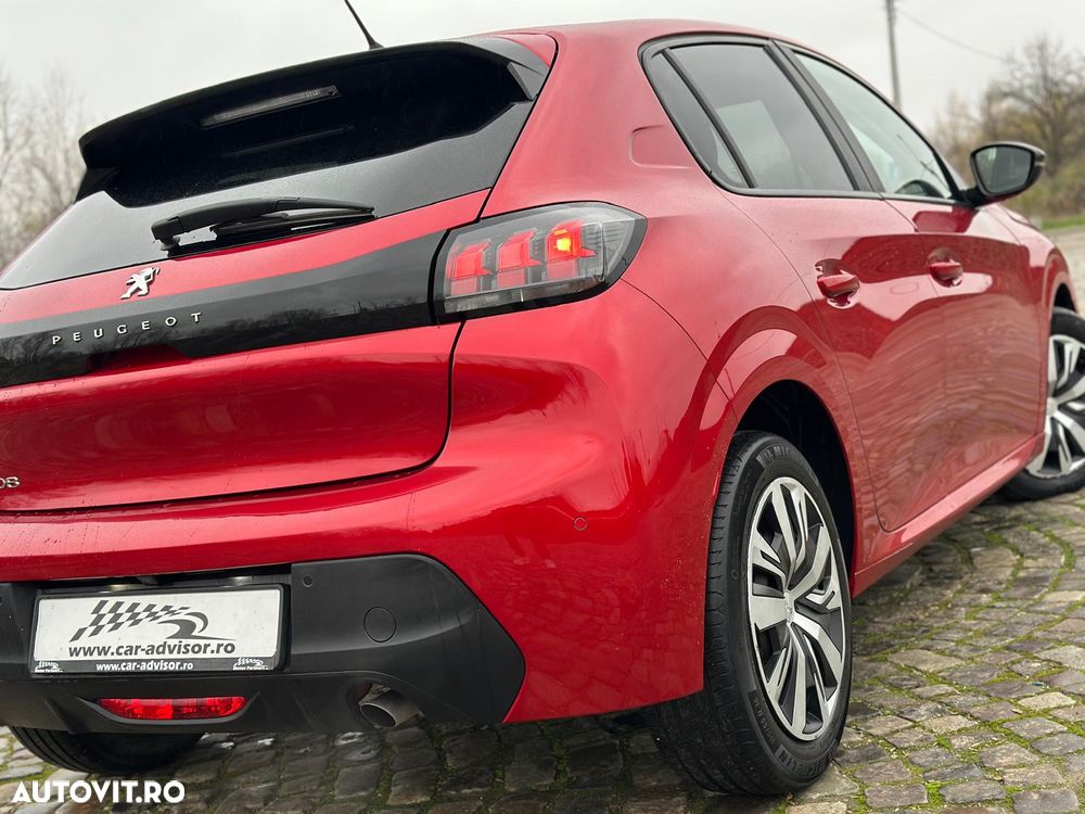 Peugeot 208 1.2 L PureTech STT Allure - 6