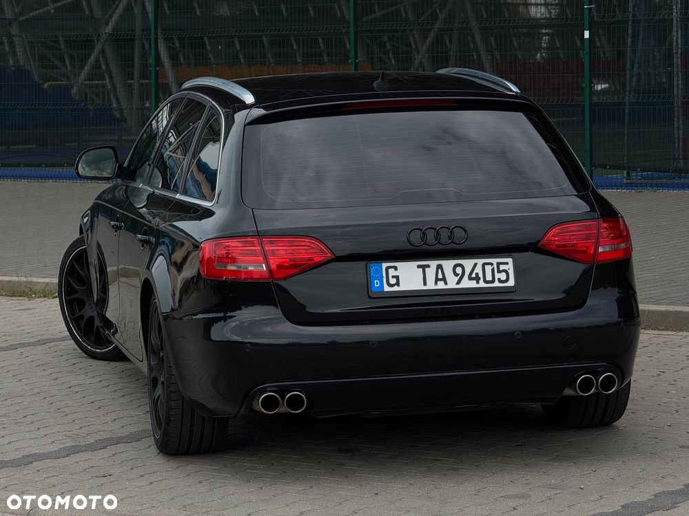 Audi A4 Avant 2.0 TDI Limited Edition - 16