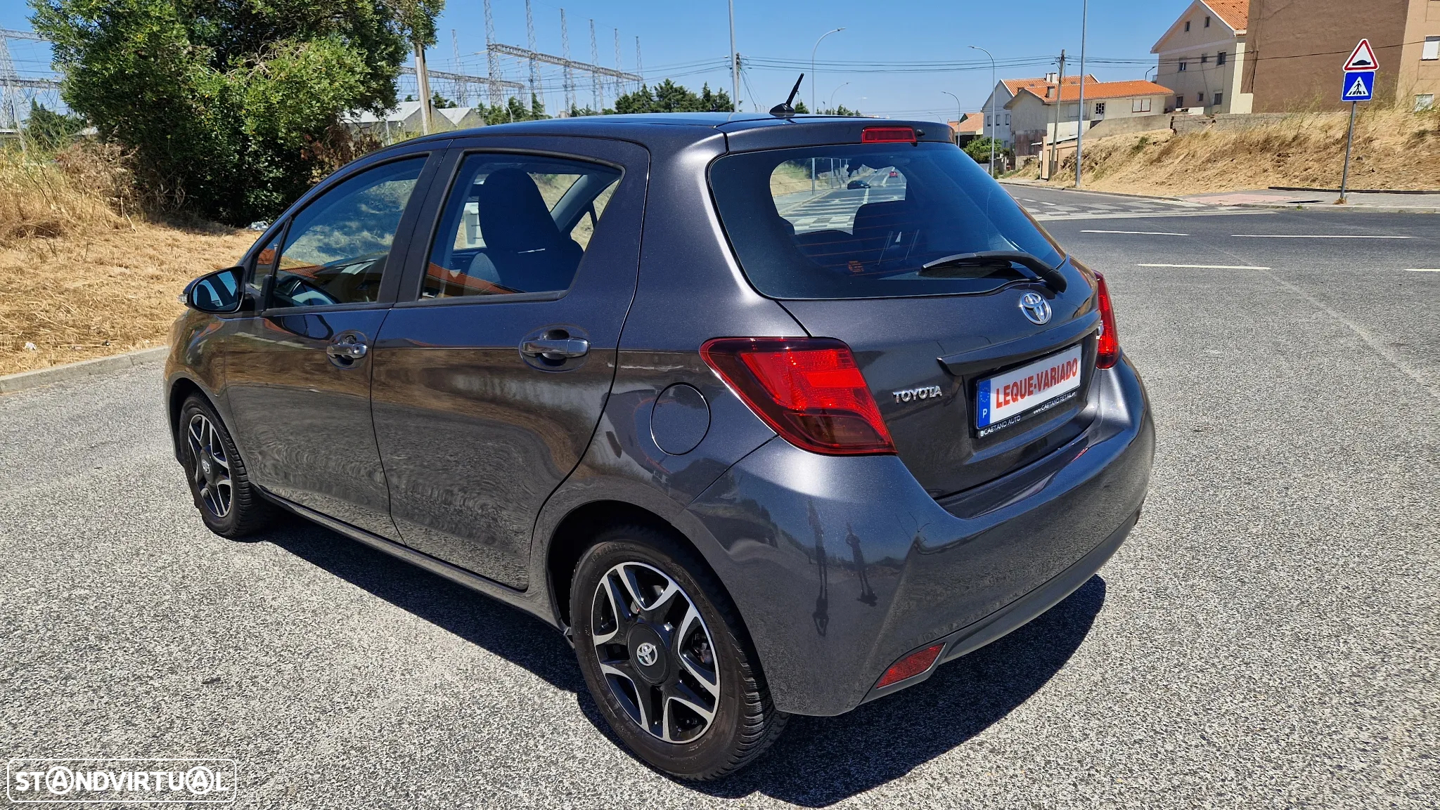 Toyota Yaris 1.4 D-4D Comfort+P.Style - 4