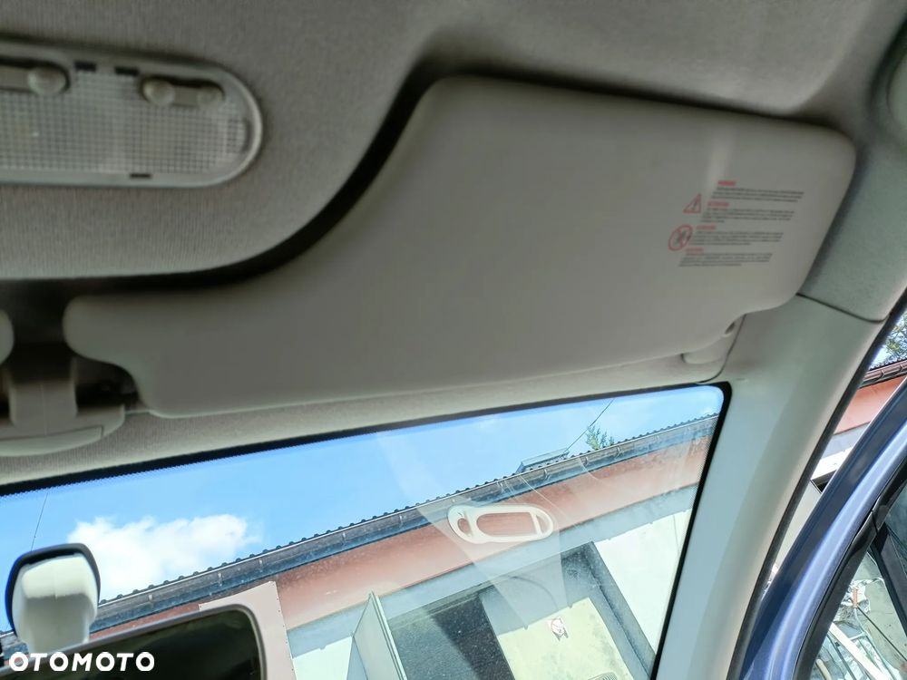 RENAULT MODUS 04-12 2011 r. daszek prawy osłona przeciwsłoneczna prawa * - 2