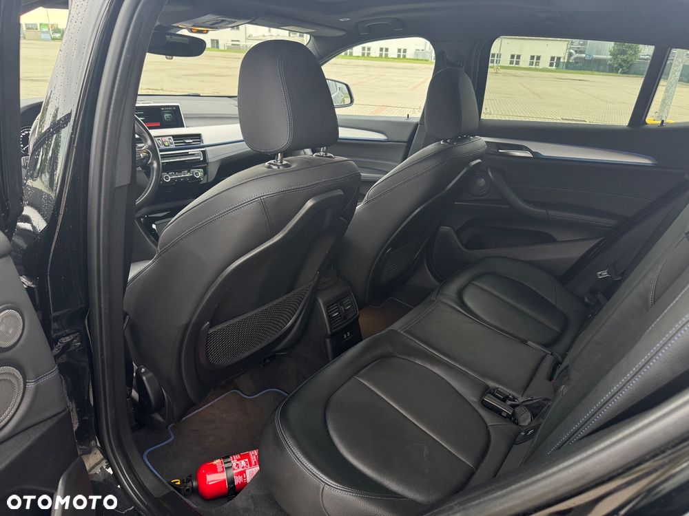BMW X2 - 11