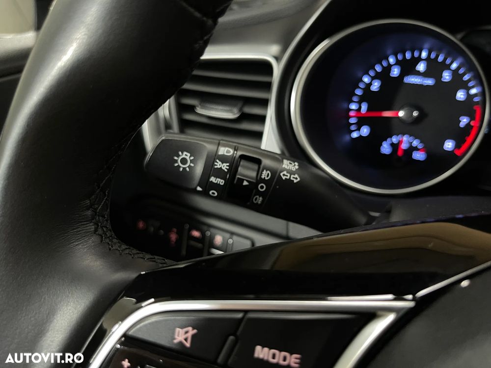 Kia Ceed 1.5 T-GDI 6MT Best - 20