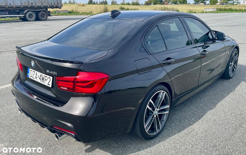 BMW Seria 3 340i Sport Line Shadow sport - 5