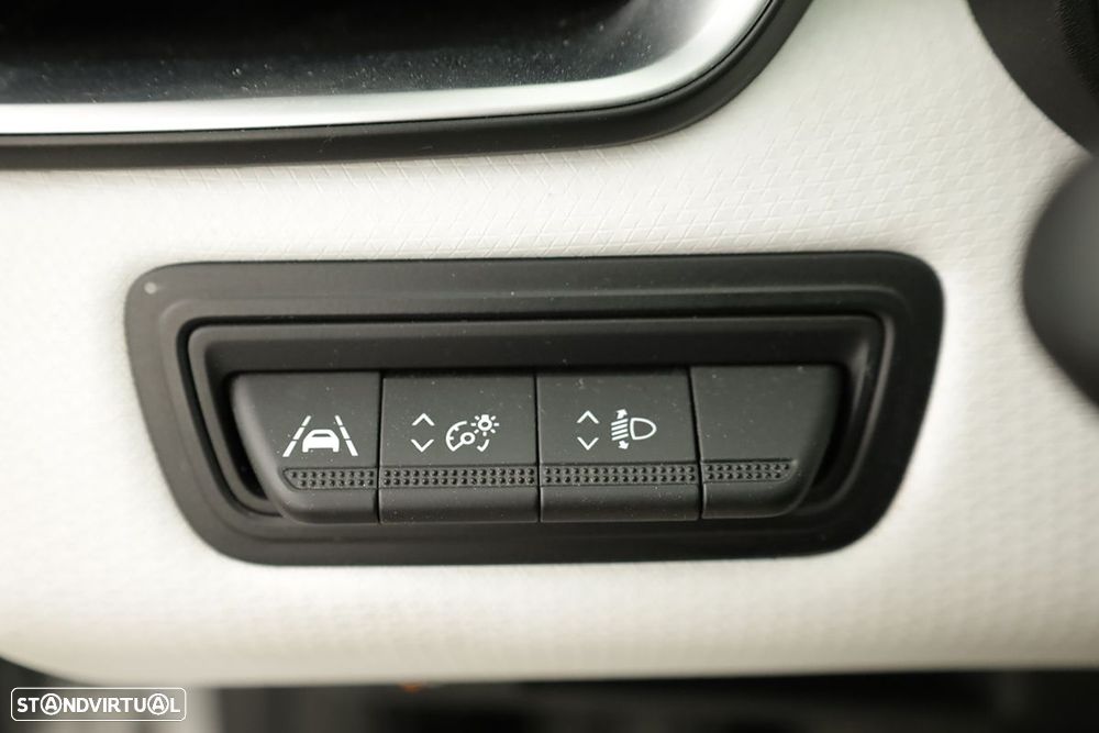 Renault Clio 1.0 TCe Techno Bi-Fuel - 20