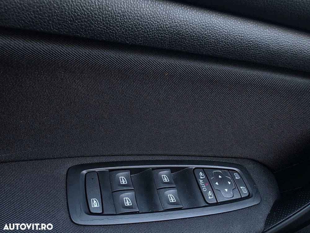 Renault Megane TCe GPF Zen - 14