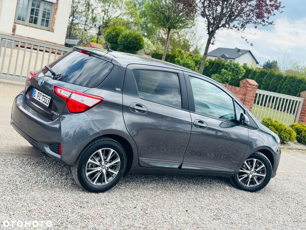 Toyota Yaris Hybrid 1.5 Executive - 25