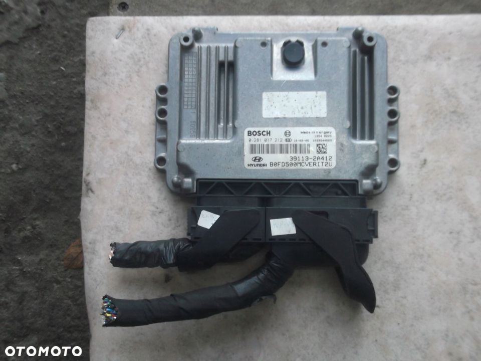 HYUNDAI I30 KIA CEED KOMPUTER SILNIKA 39113-2A412 - 1