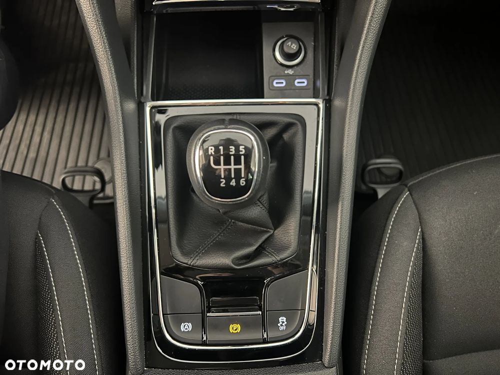 Skoda Karoq 1.5 TSI ACT Selection - 18