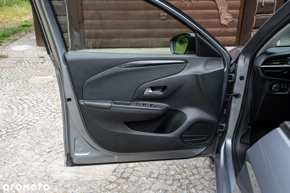 Opel Corsa 1.2 Elegance S&S - 23