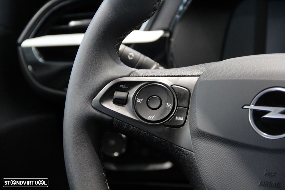 Opel Corsa 1.2 T GS - 11