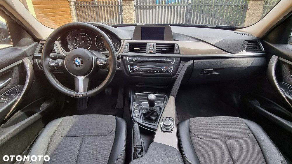 BMW Seria 3 - 14