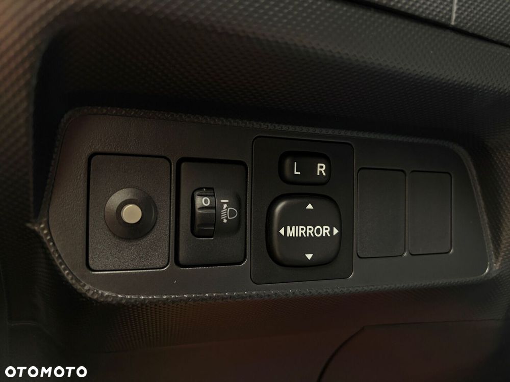 Toyota Auris 1.6 VVT-i Luna - 30