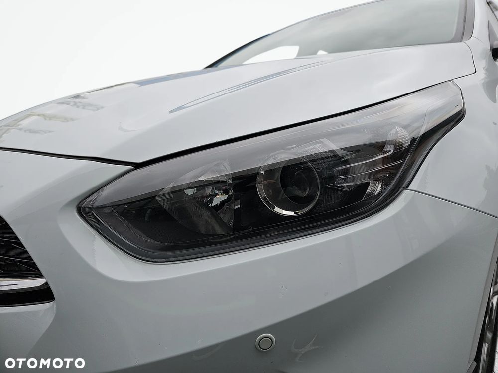 Kia Ceed 1.5 T-GDI M - 25
