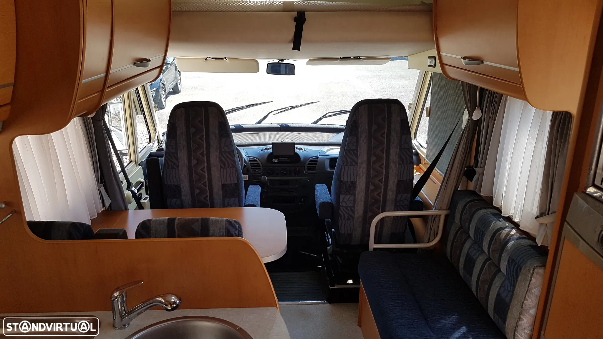 Mercedes-Benz Sprinter hymer classic 5 lugares - 25