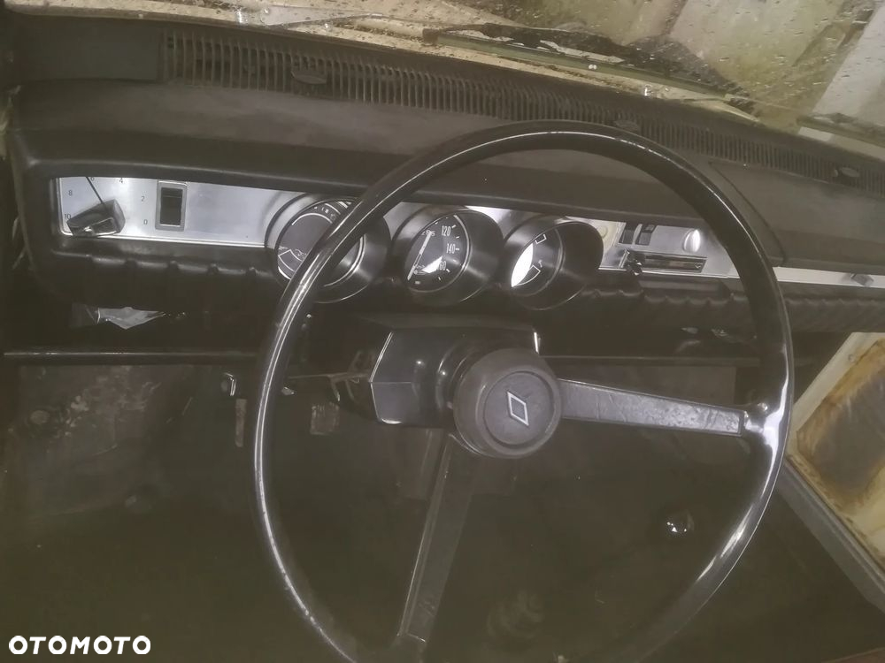 Renault 12 - 8