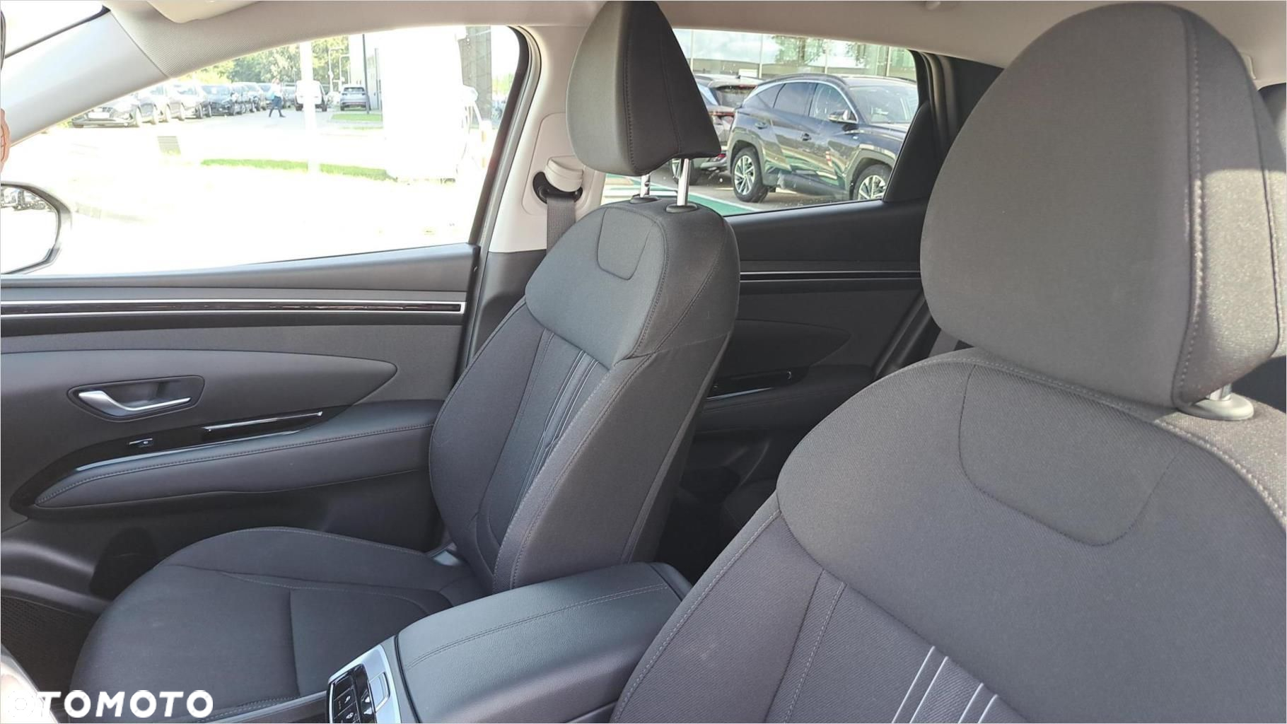 Hyundai Tucson - 11