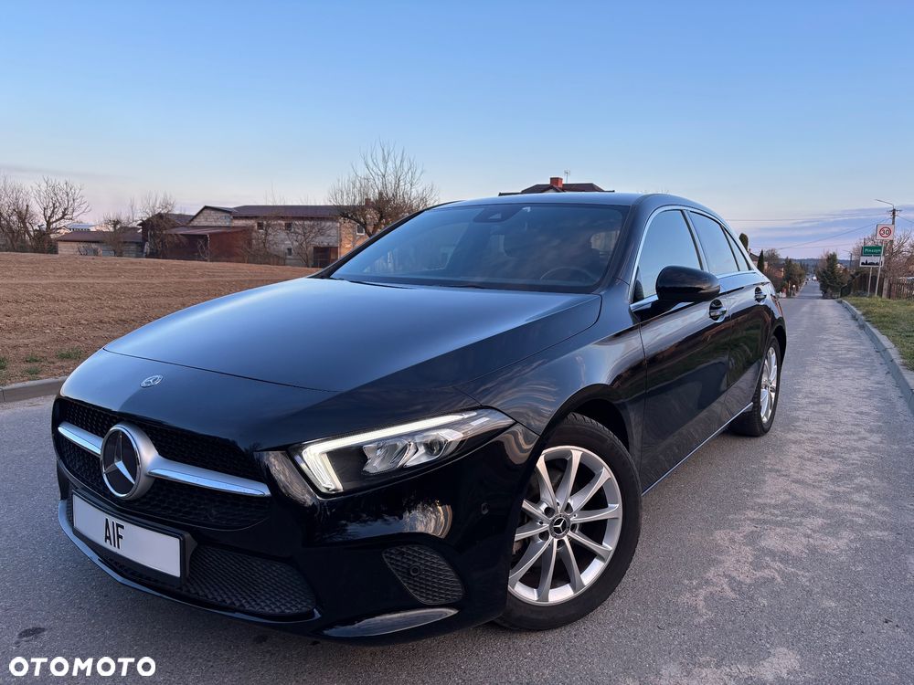 Mercedes-Benz Klasa A 180 7G-DCT Progressive - 9