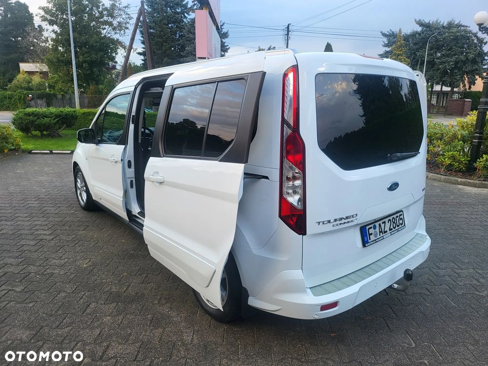 Ford Tourneo Connect Grand - 9