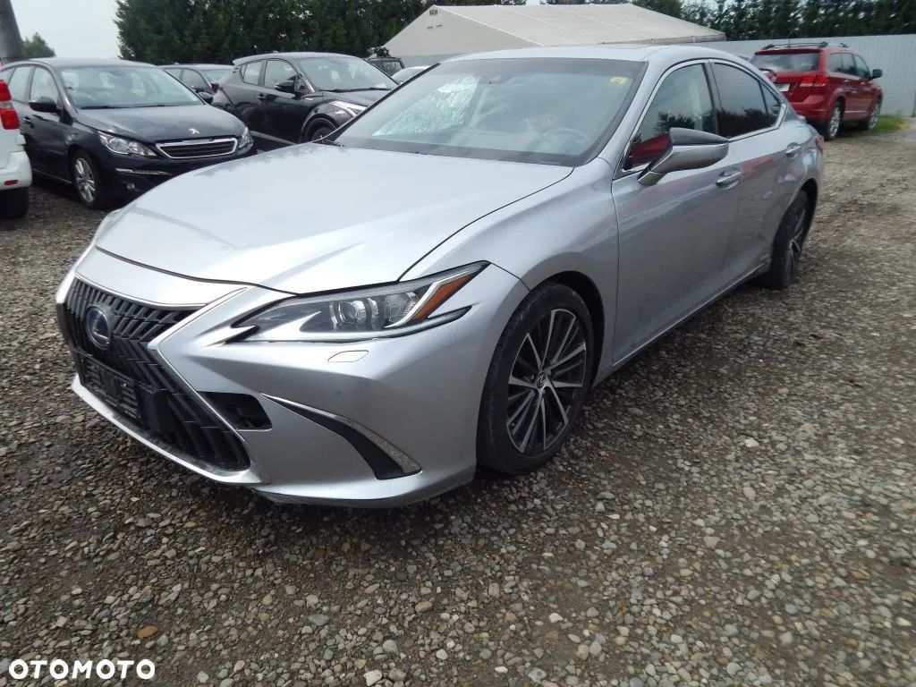 Lexus ES 300h Business Edition + - 1
