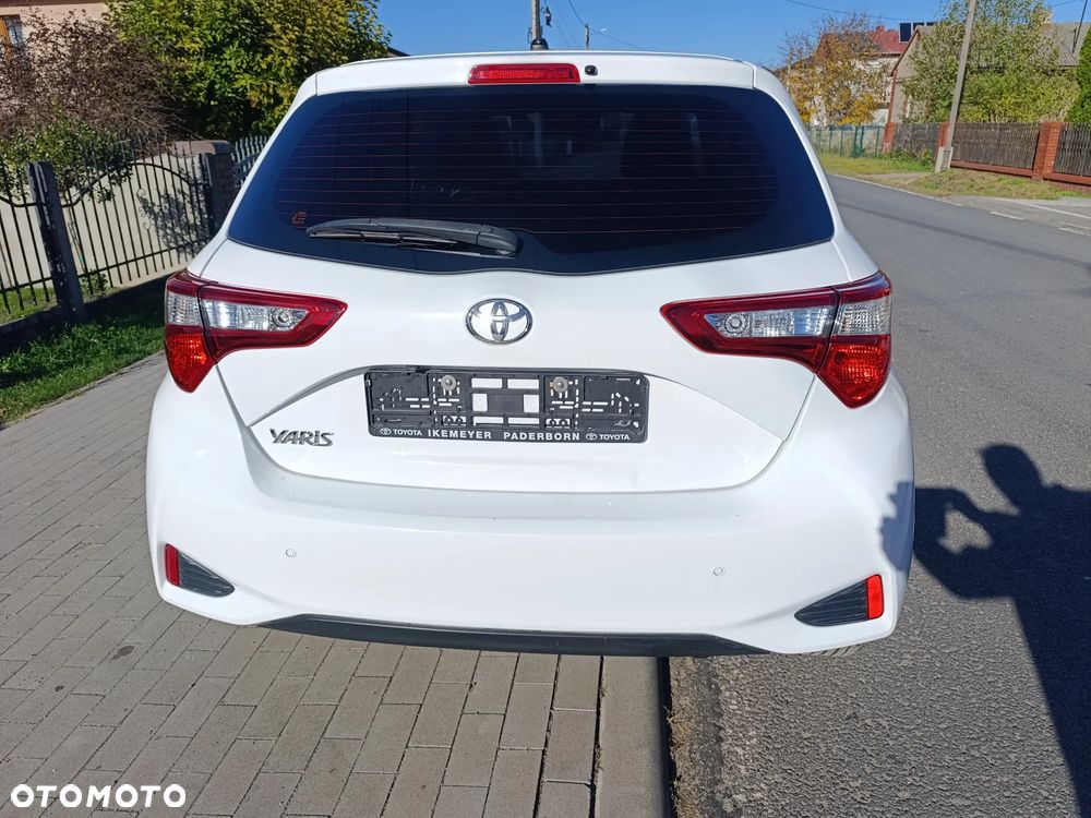 Toyota Yaris - 25