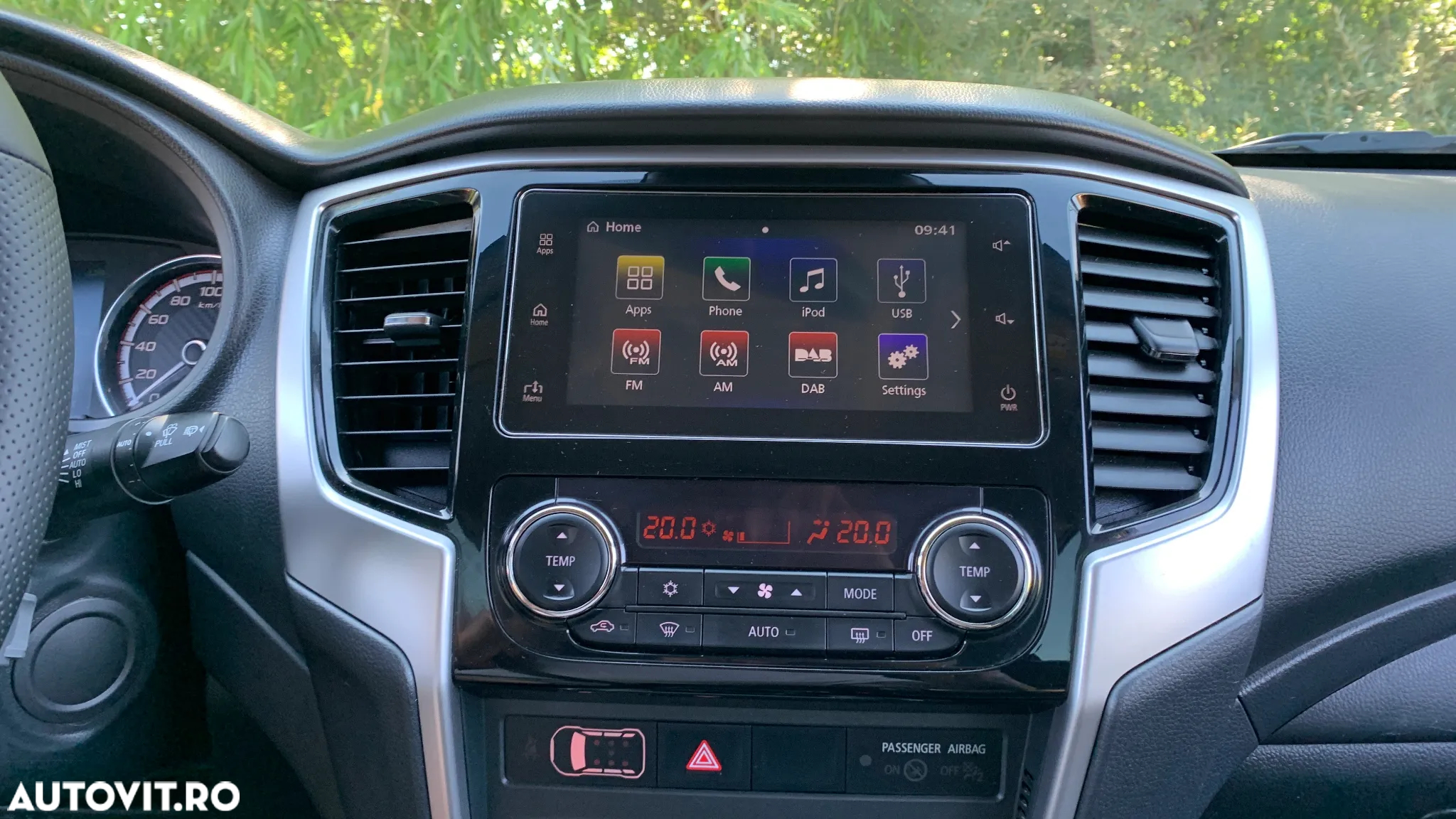Mitsubishi L200 Double Cab 2.2 DI-D A/T Instyle - 25