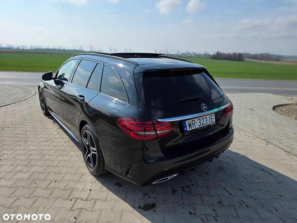 Mercedes-Benz Klasa C 300 d 9G-TRONIC - 13