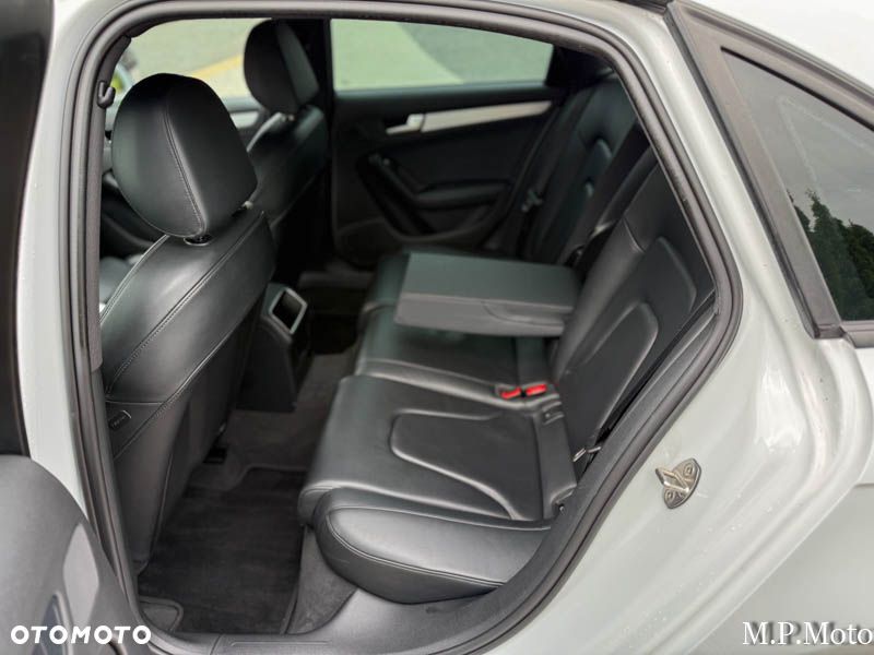 Audi A4 Limousine - 25