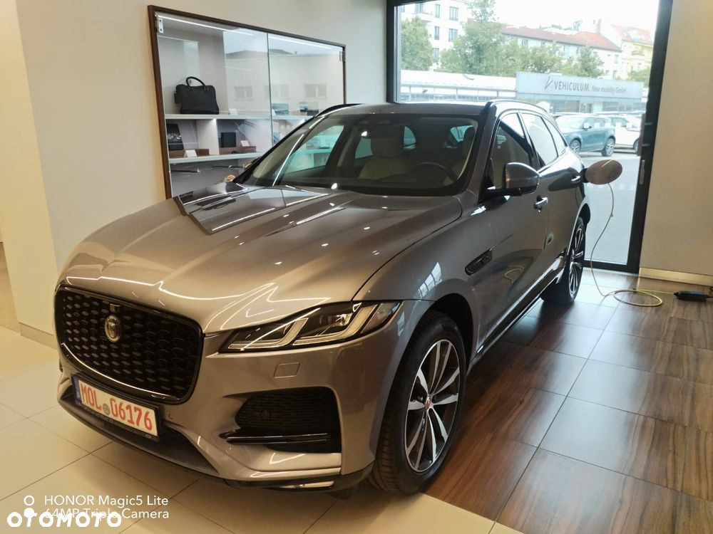Jaguar F-Pace P400e AWD R-Dynamic SE - 3