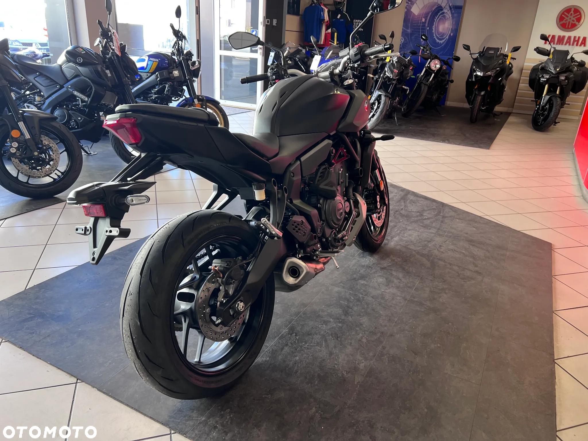 Yamaha MT - 7
