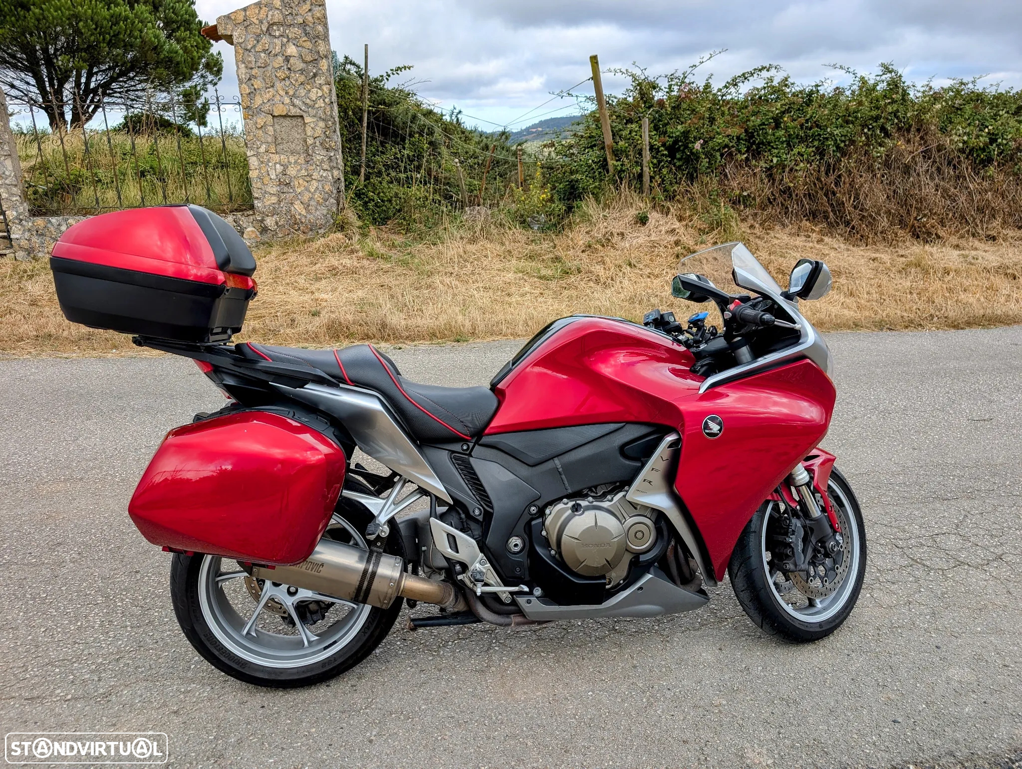 Honda VFR 1200F - 7