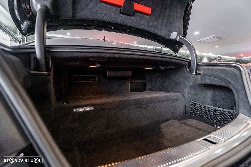 Audi A8 2.0 TFSi Hybrid Tiptronic - 32