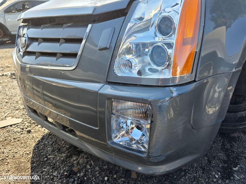 PÁRA-CHOQUES DIANTEIRO CADILLAC SRX - 1