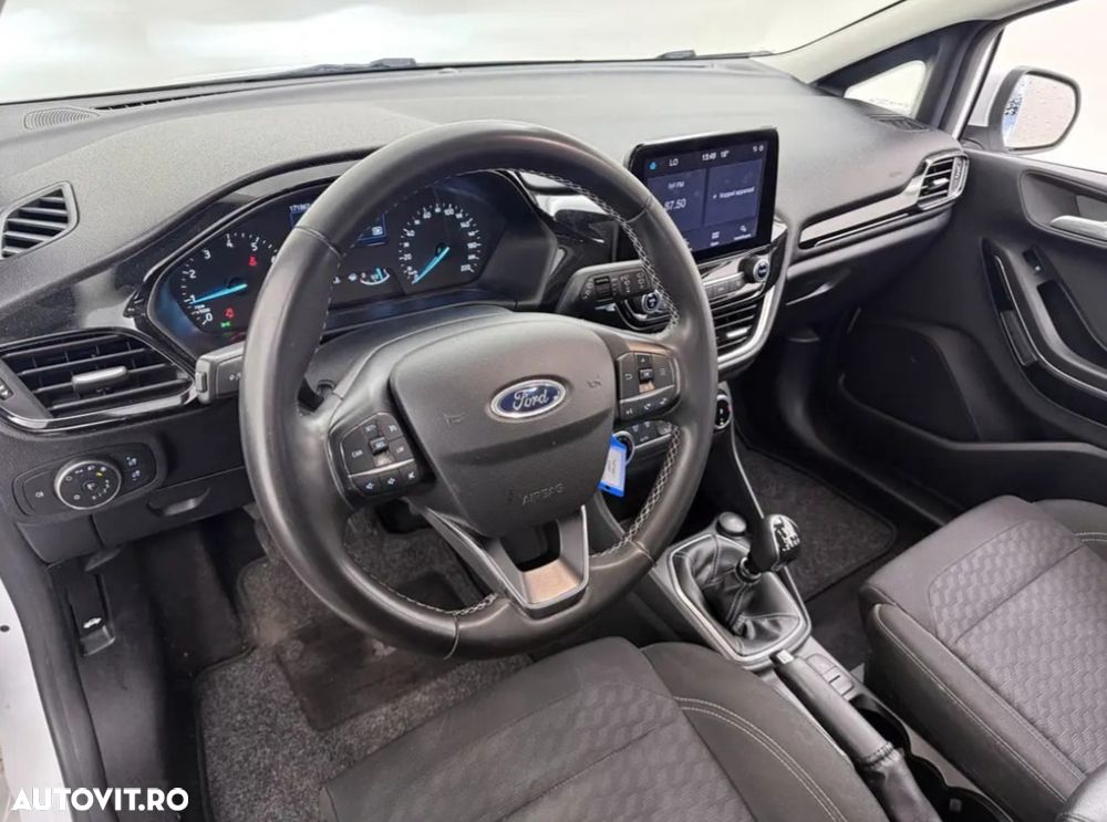 Ford Fiesta 1.0 EcoBoost Titanium - 11