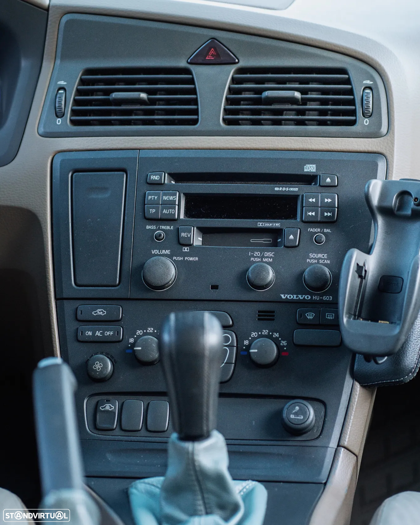 Volvo V70 2.0 T - 13