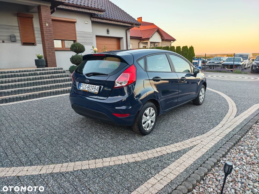 Ford Fiesta - 4